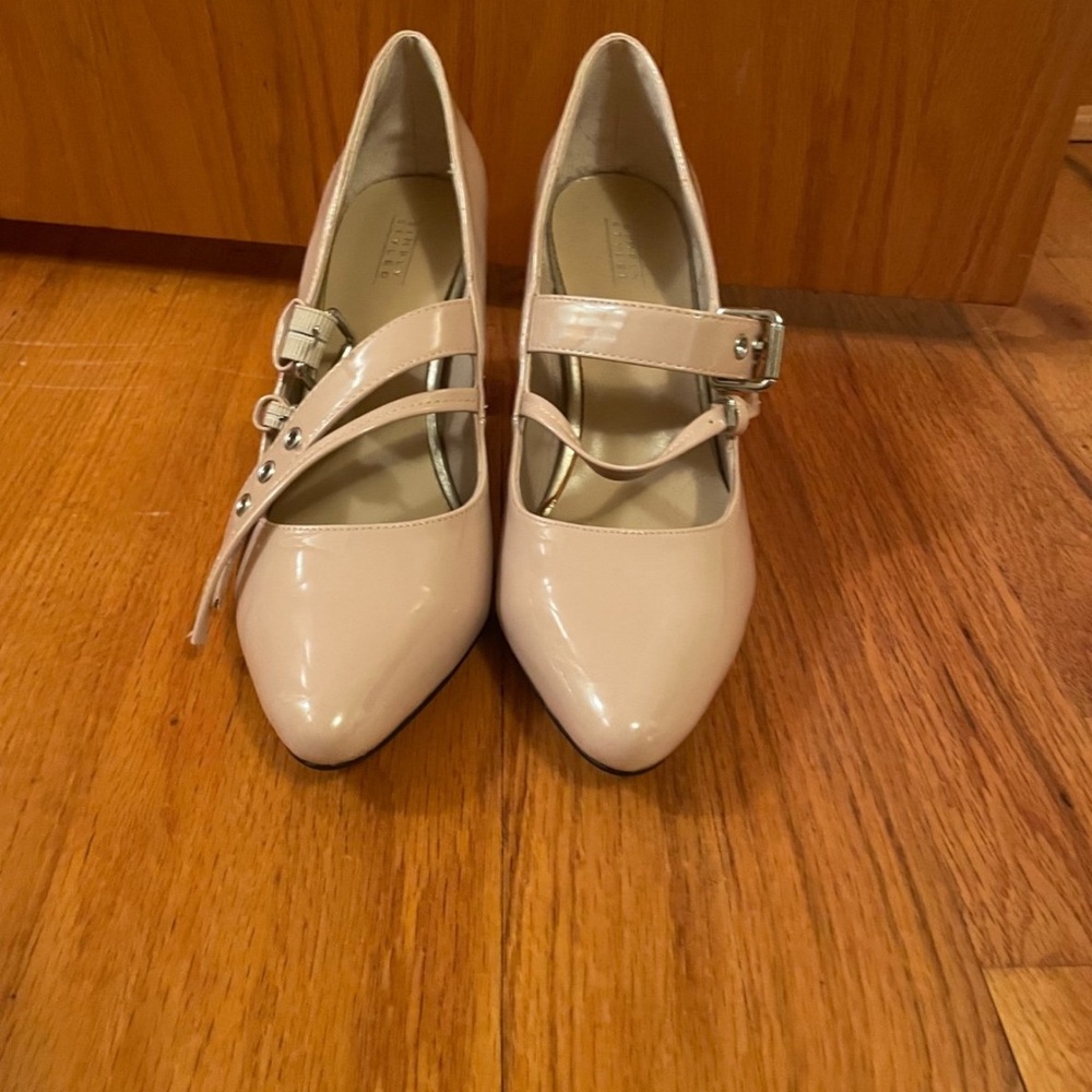Tan Mary Jane heels